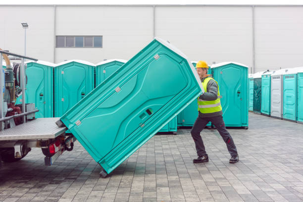 Porta potty delivery and setup in Olympia Heights, FL
